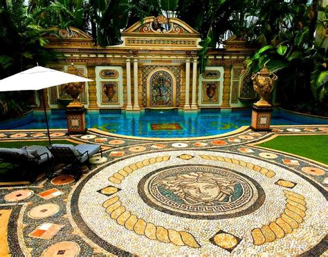 casa di bianni versace|versace mansion interior.